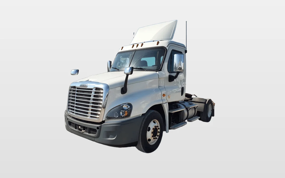 2018 Freightliner - image 1