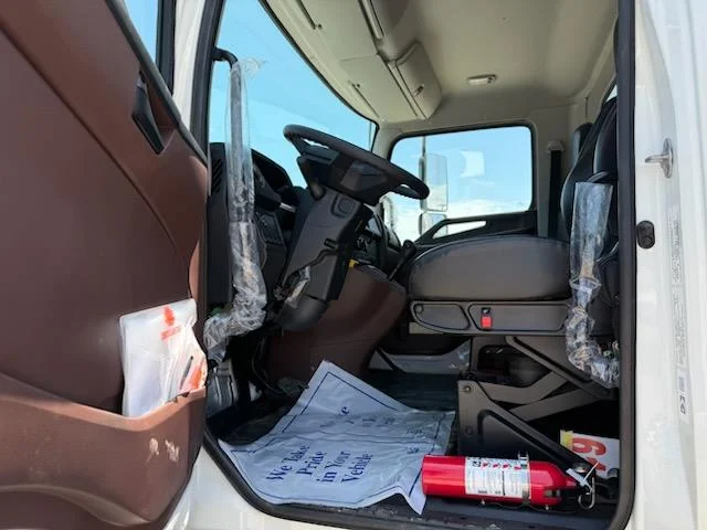 2026 Hino L6 in Houston, TX — photo 12