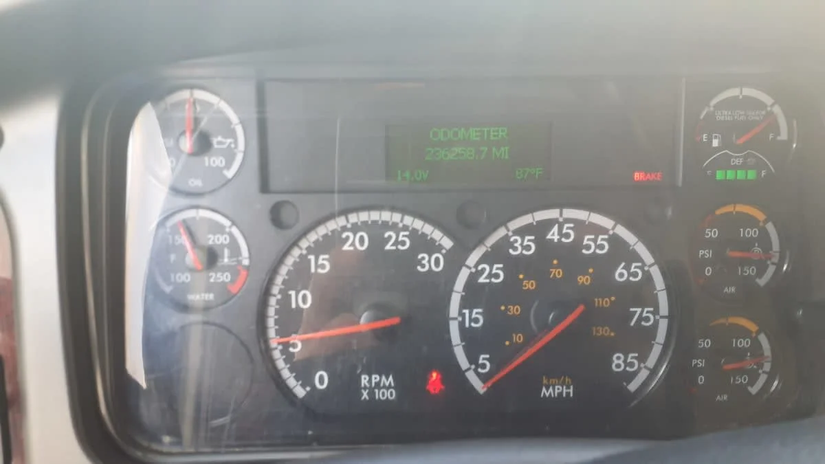 2019 Freightliner M2 106 in Springfield, MA — photo 10