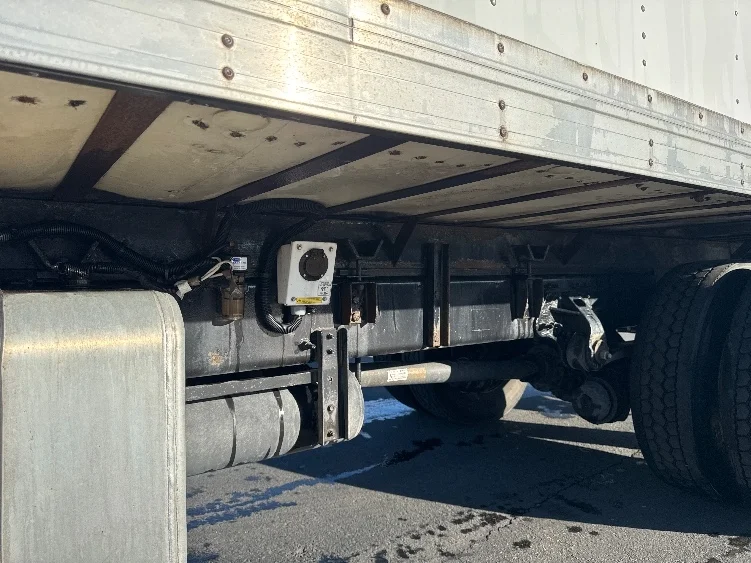 2018 Hino 268 in West Sacramento, CA — photo 5