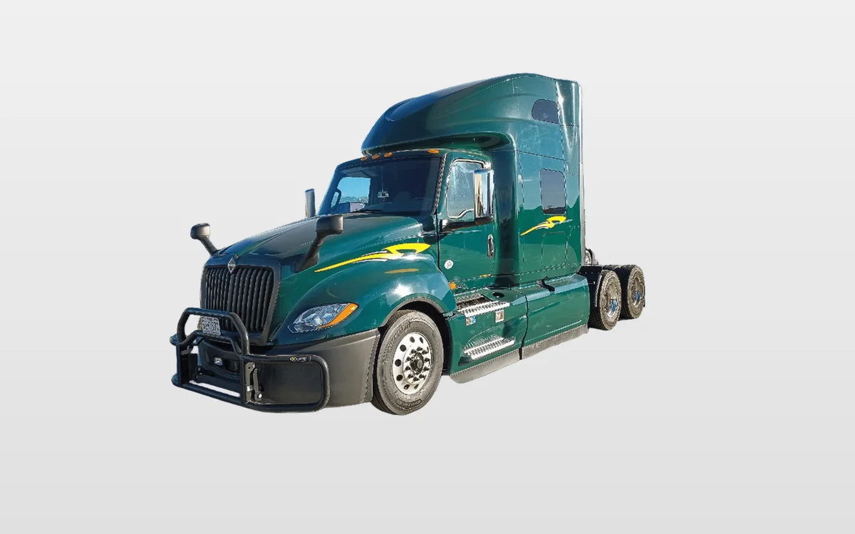 2023 International LT - image 1