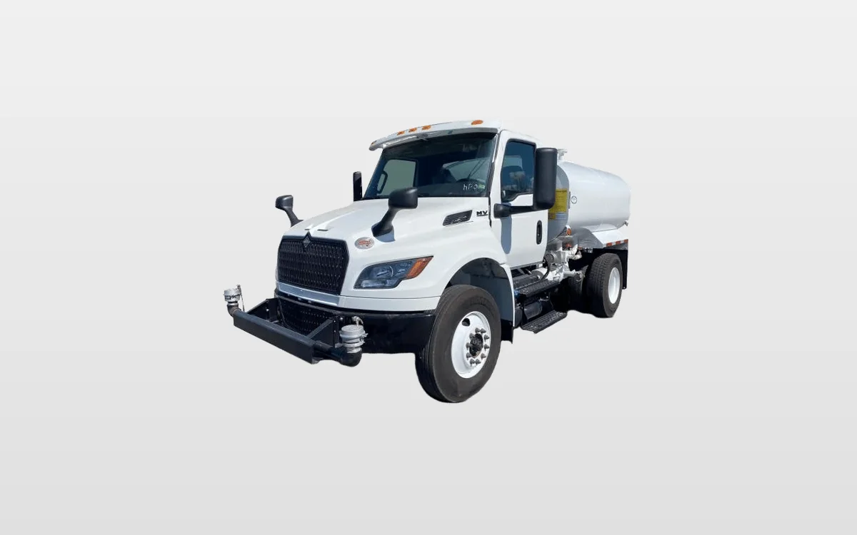 2025 International MV - image 1