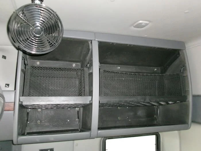 2025 International LT — photo 15