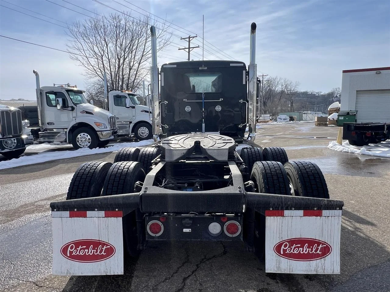 2027 Peterbilt 589 in South St. Paul, MN — photo 4