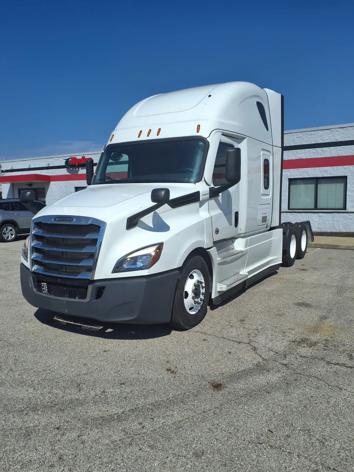 2022 Freightliner Cascadia in Cleveland, OH