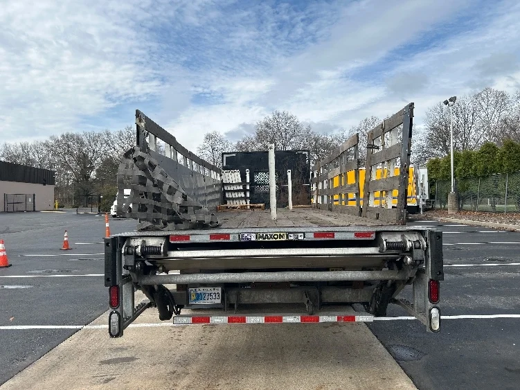 2022 Freightliner M2 106 - image 7