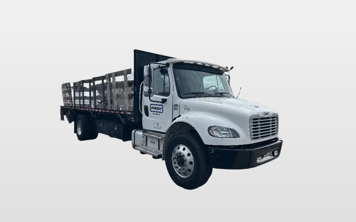 2022 Freightliner M2 106 - image 1