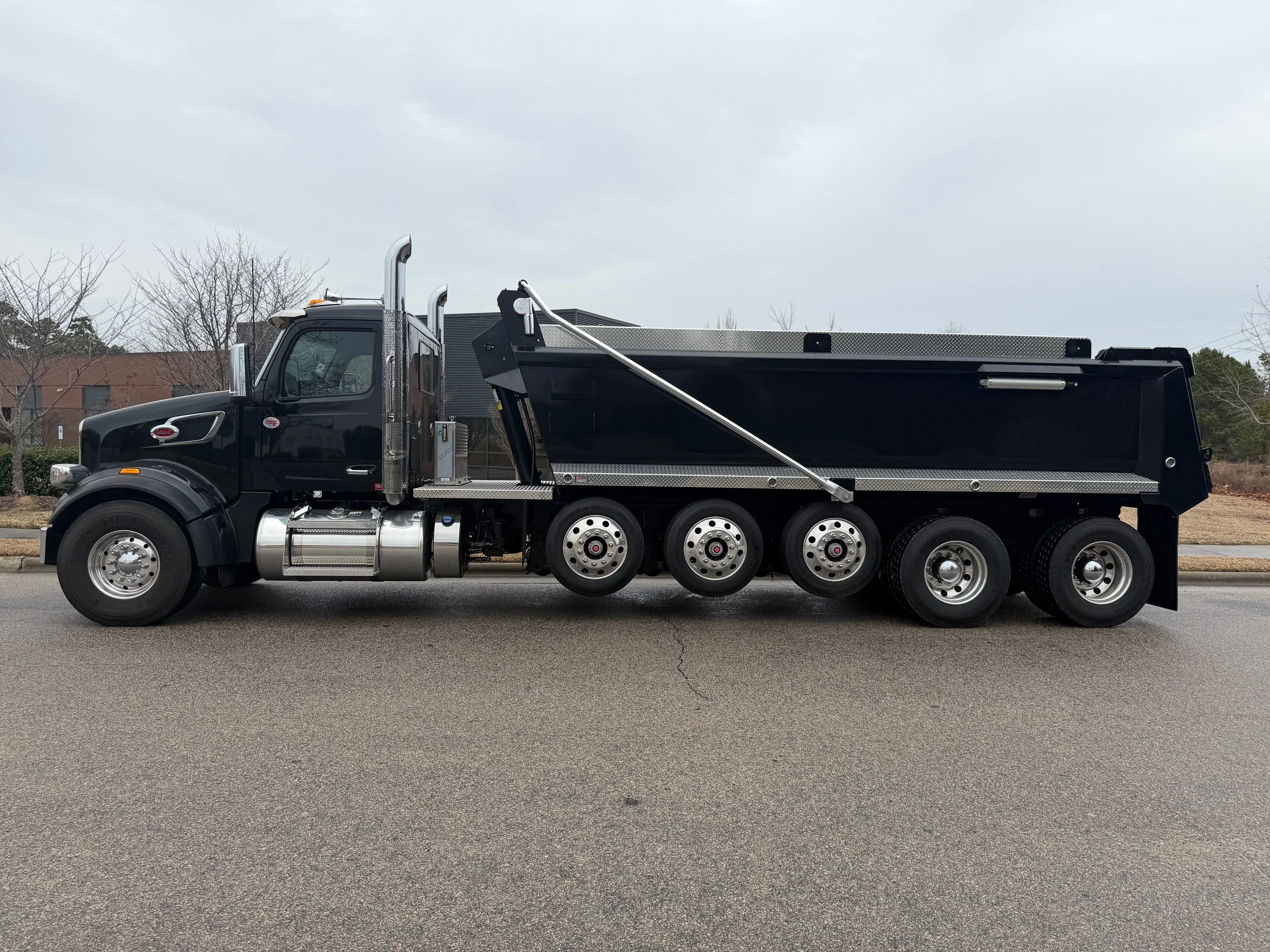 2026 Peterbilt 567 in Raleigh, NC — photo 2