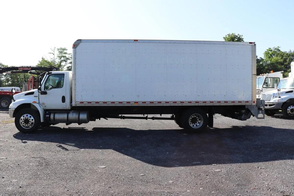 2019 International MV - image 14