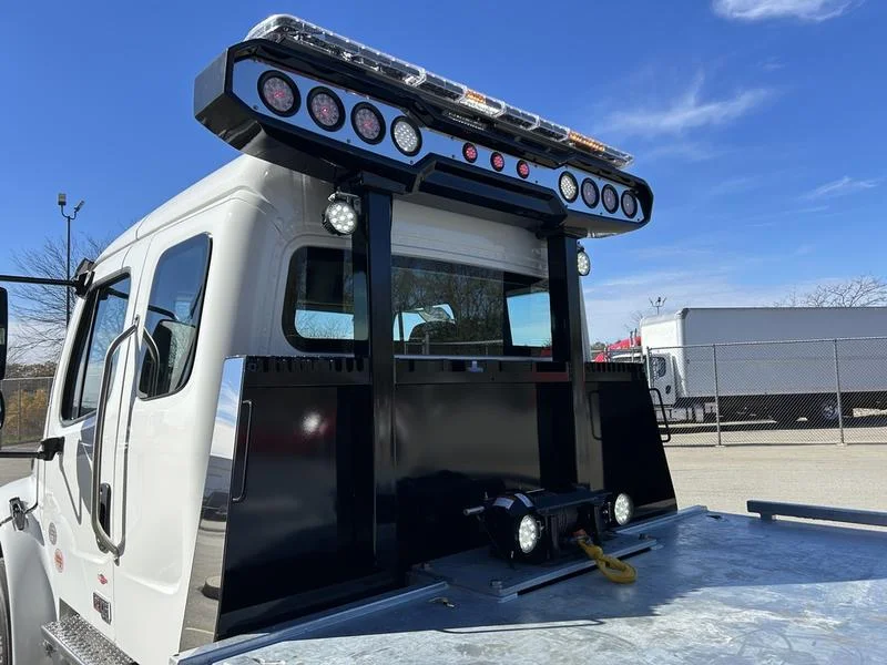 2026 Freightliner - image 15