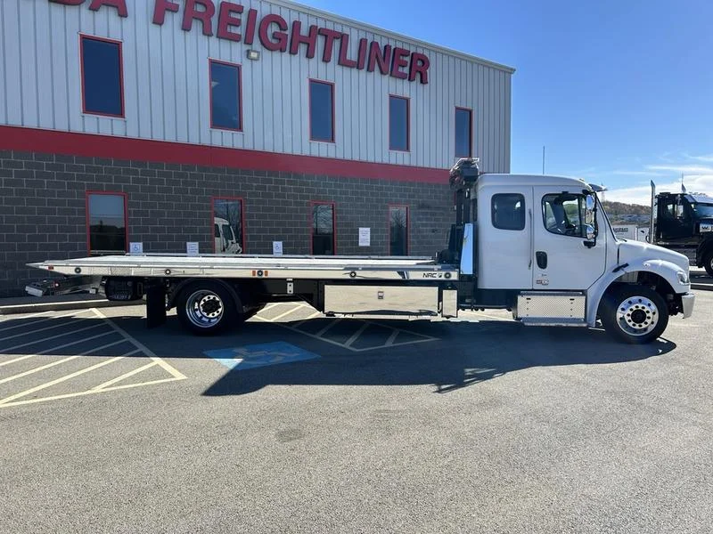 2026 Freightliner - image 3