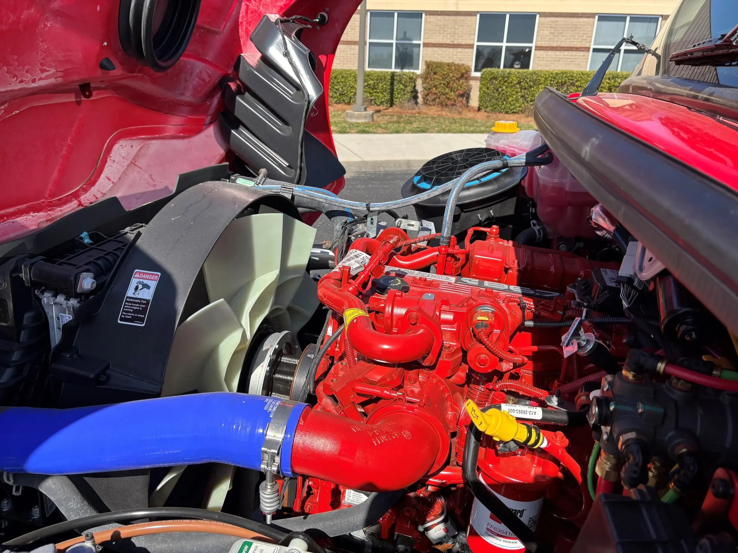 2025 Freightliner M2 106 - image 10