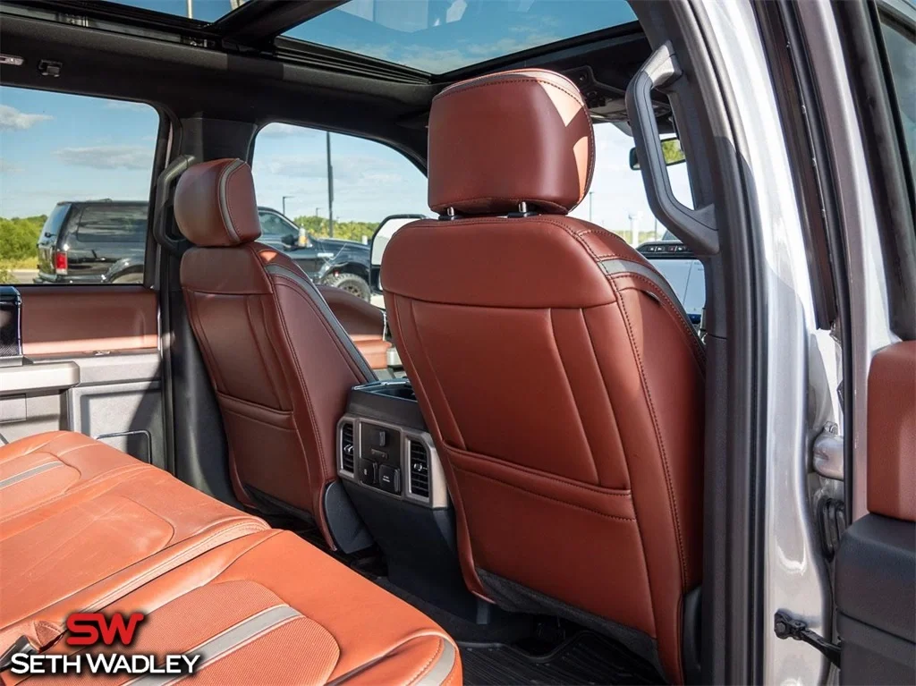 2022 Ford — photo 30