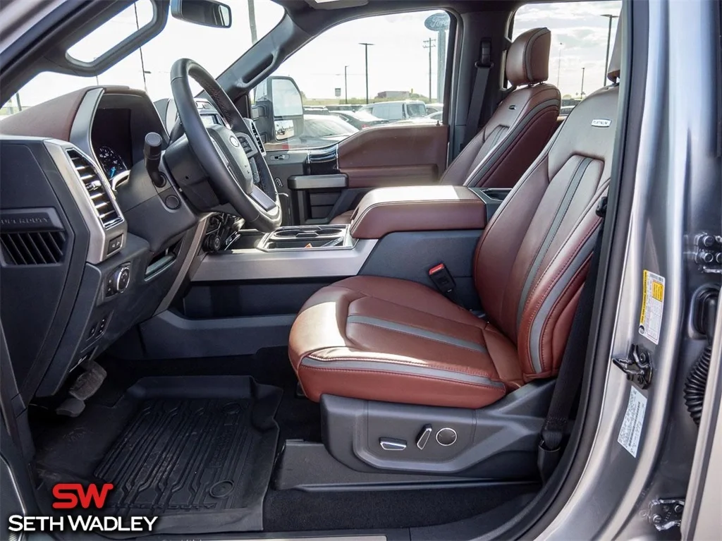 2022 Ford — photo 38