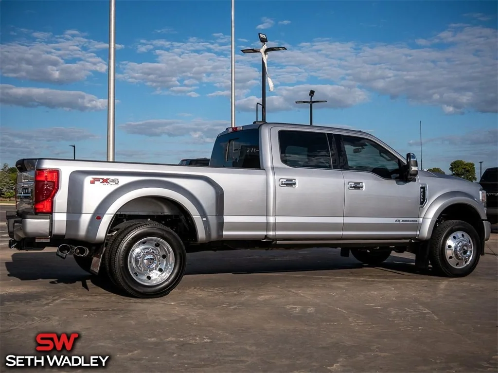2022 Ford — photo 17