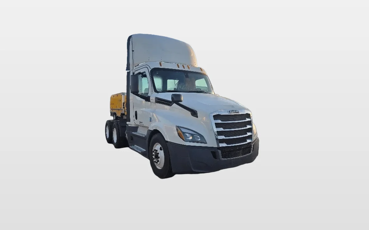 2020 Freightliner Cascadia in Spokane Valley, WA