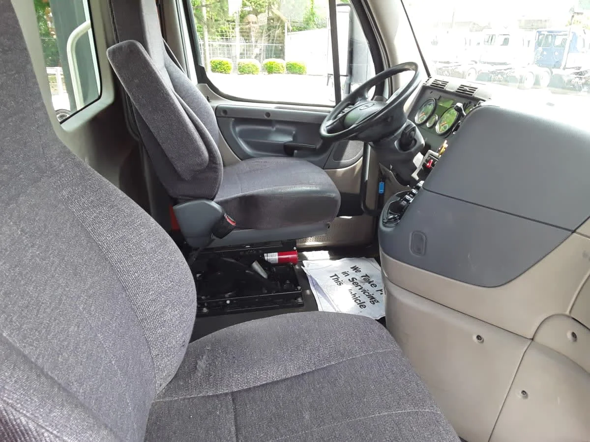 2019 Freightliner Cascadia in Charlotte, NC — photo 11