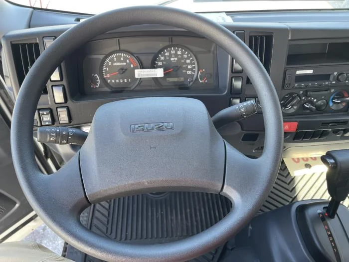 2026 Isuzu NPR - image 7