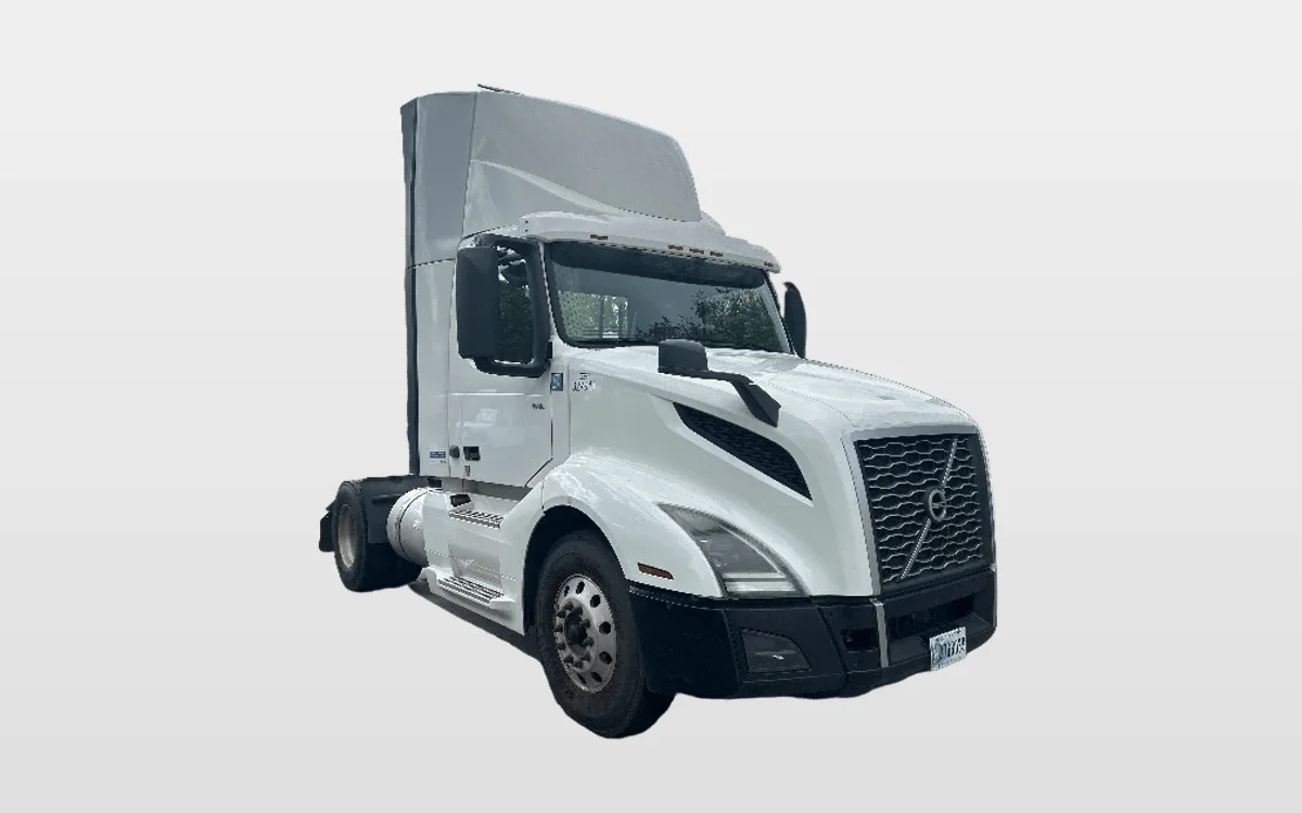 2019 Volvo - image 1