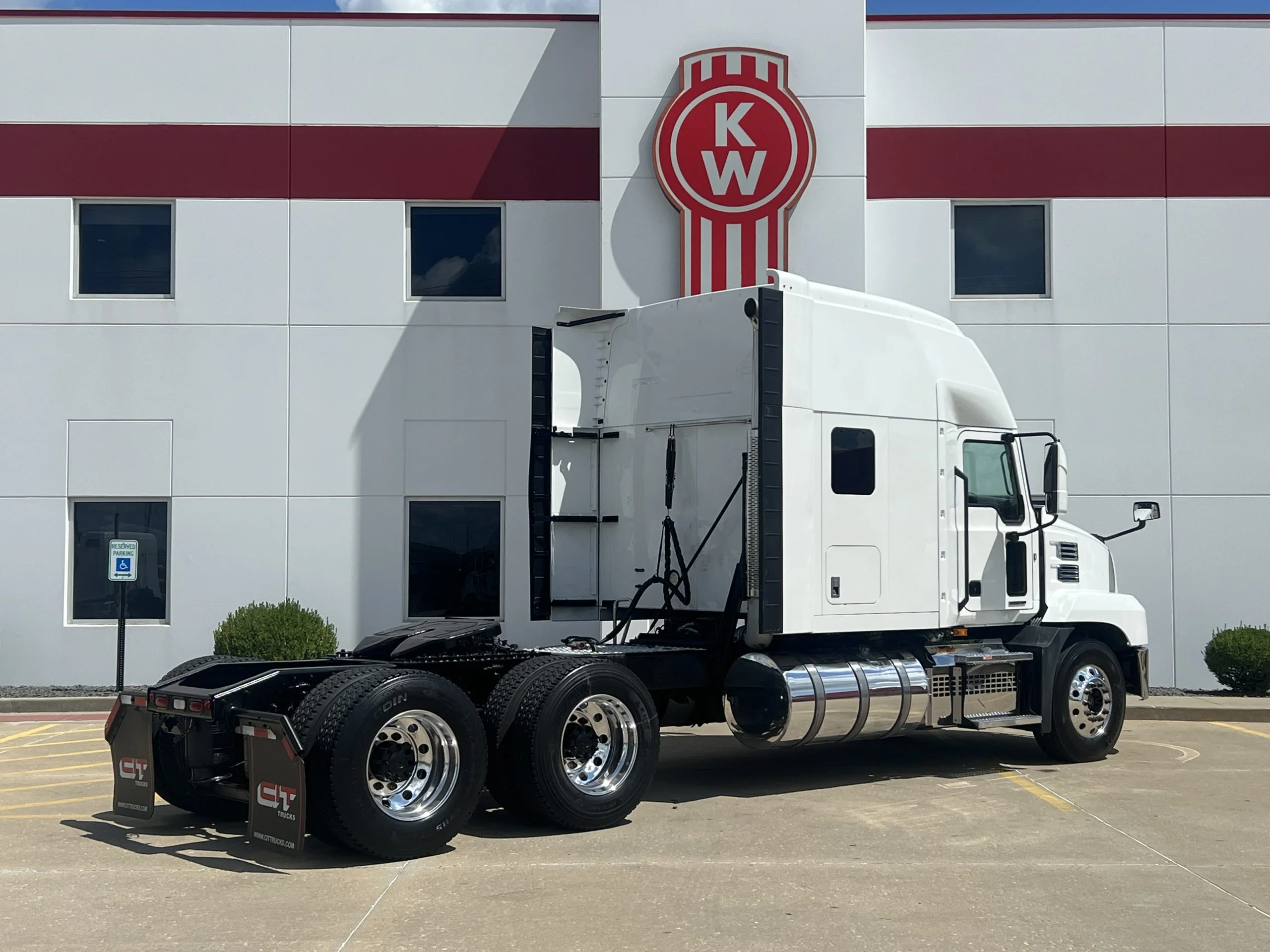 2023 Mack Anthem in Troy, IL — photo 5