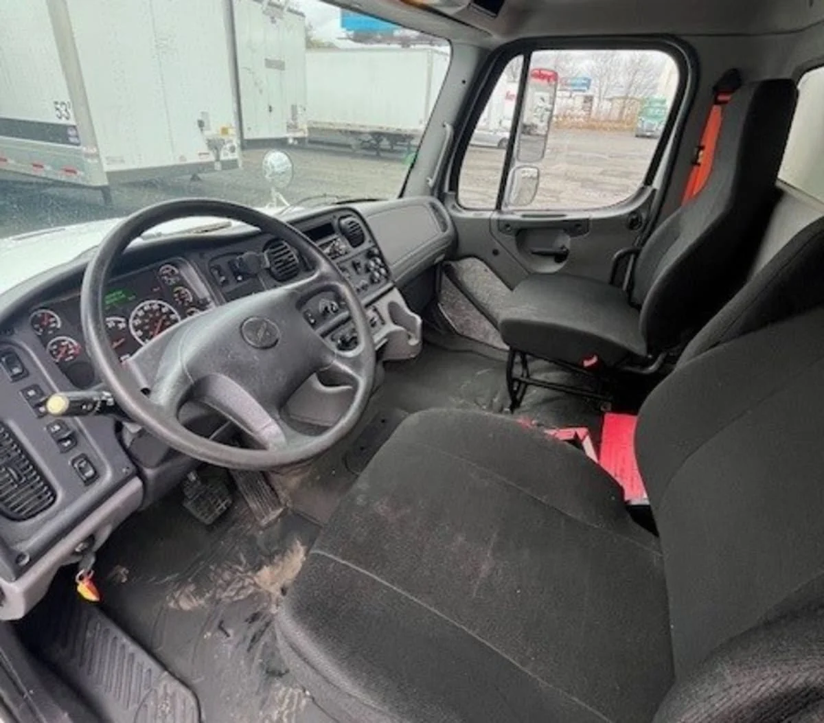 2018 Freightliner M2 112 in Springfield, MA — photo 9