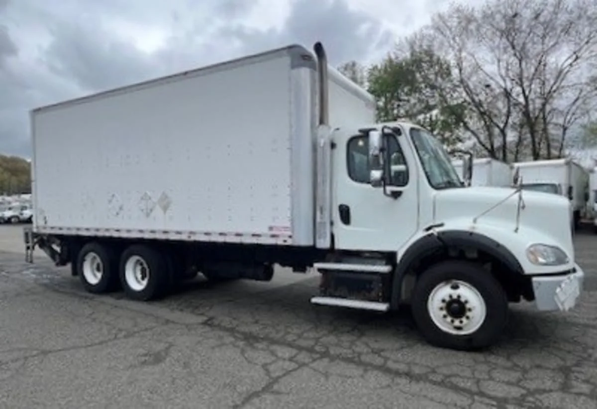 2018 Freightliner M2 112 in Springfield, MA — photo 3