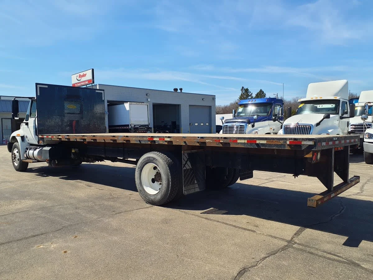 2019 International 4300 in Oak Creek, WI — photo 6