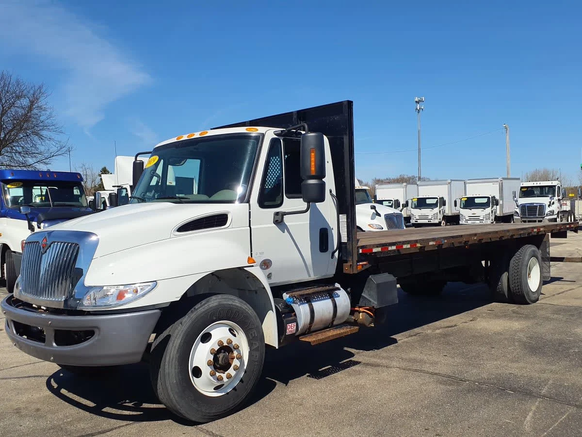2019 International 4300 in Oak Creek, WI