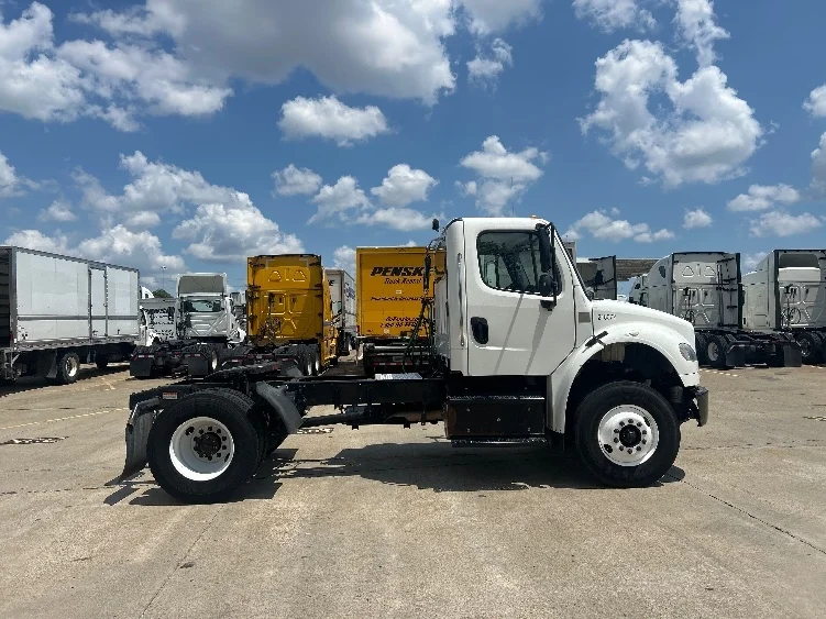2019 Freightliner eM2 in Memphis, TN — photo 8