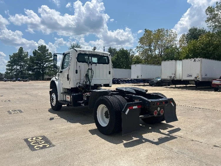 2019 Freightliner eM2 in Memphis, TN — photo 5
