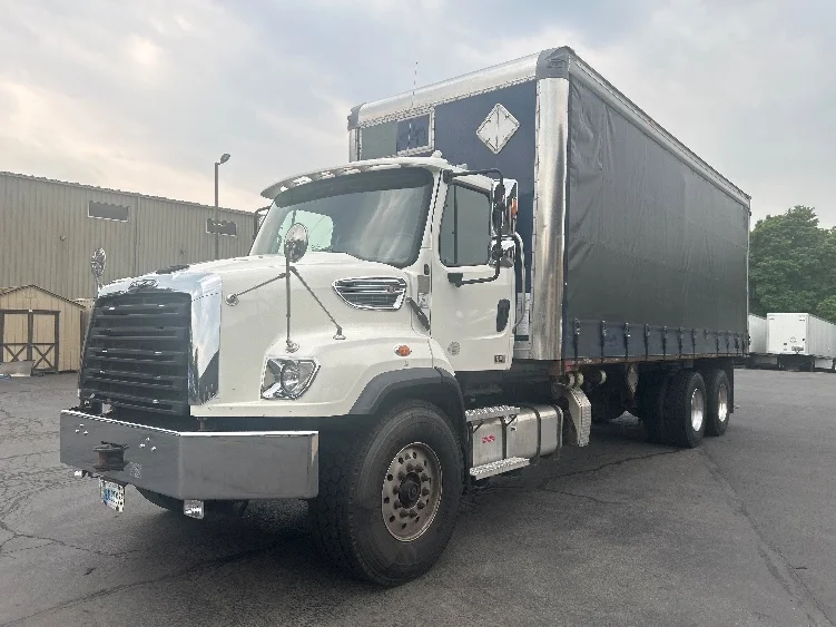 2020 Freightliner 114SD in Jessup, PA — photo 3