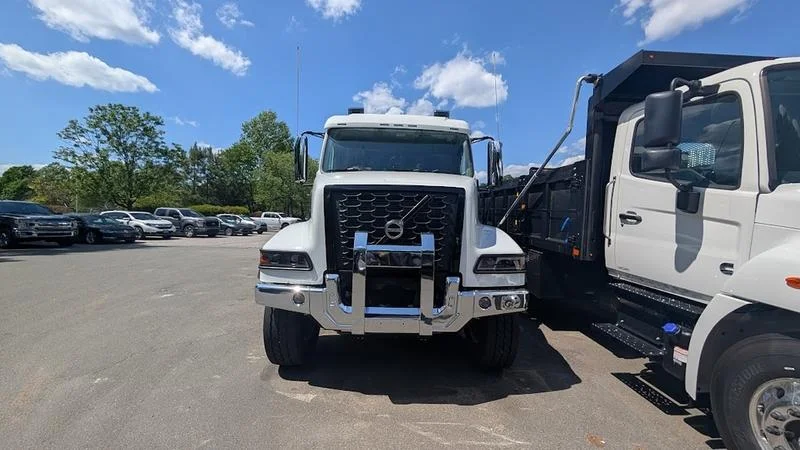 2026 Volvo VHD 300 in Raleigh, NC — photo 2