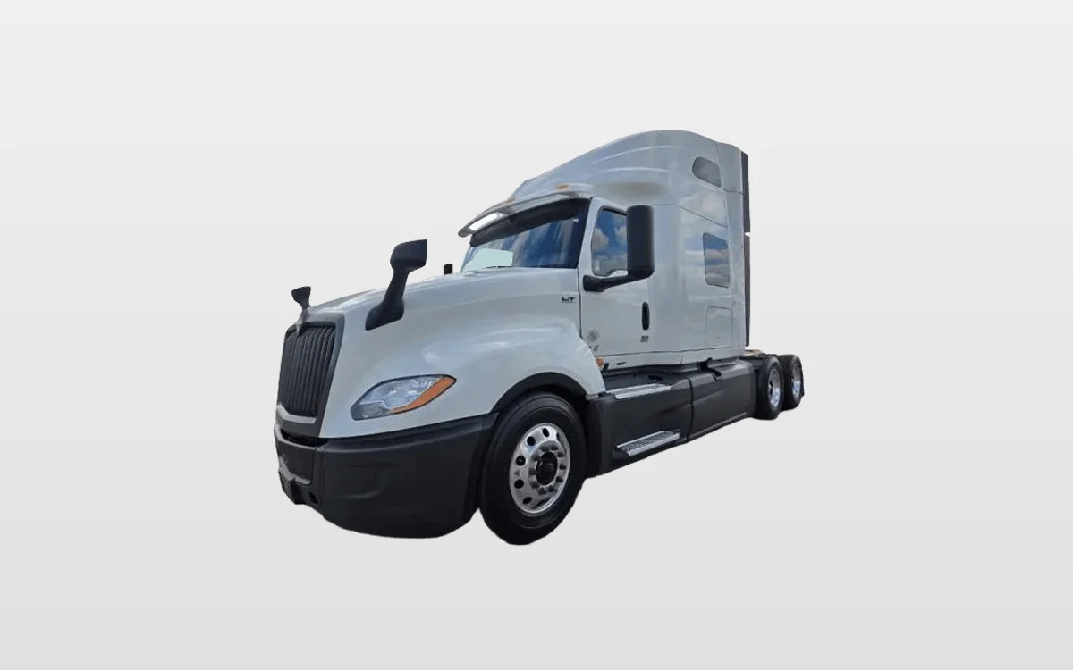 2024 International LT - image 1