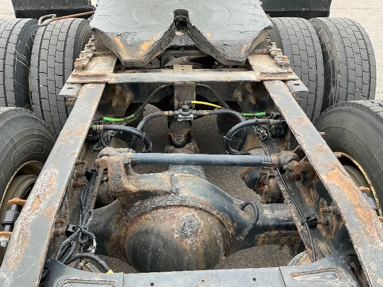 2019 International RH - image 6