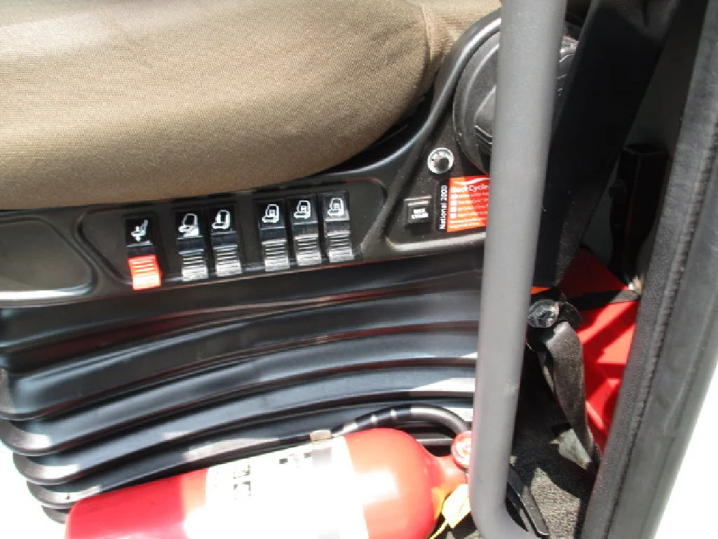 2018 Volvo VNL 300 in Hagerstown, MD — photo 19