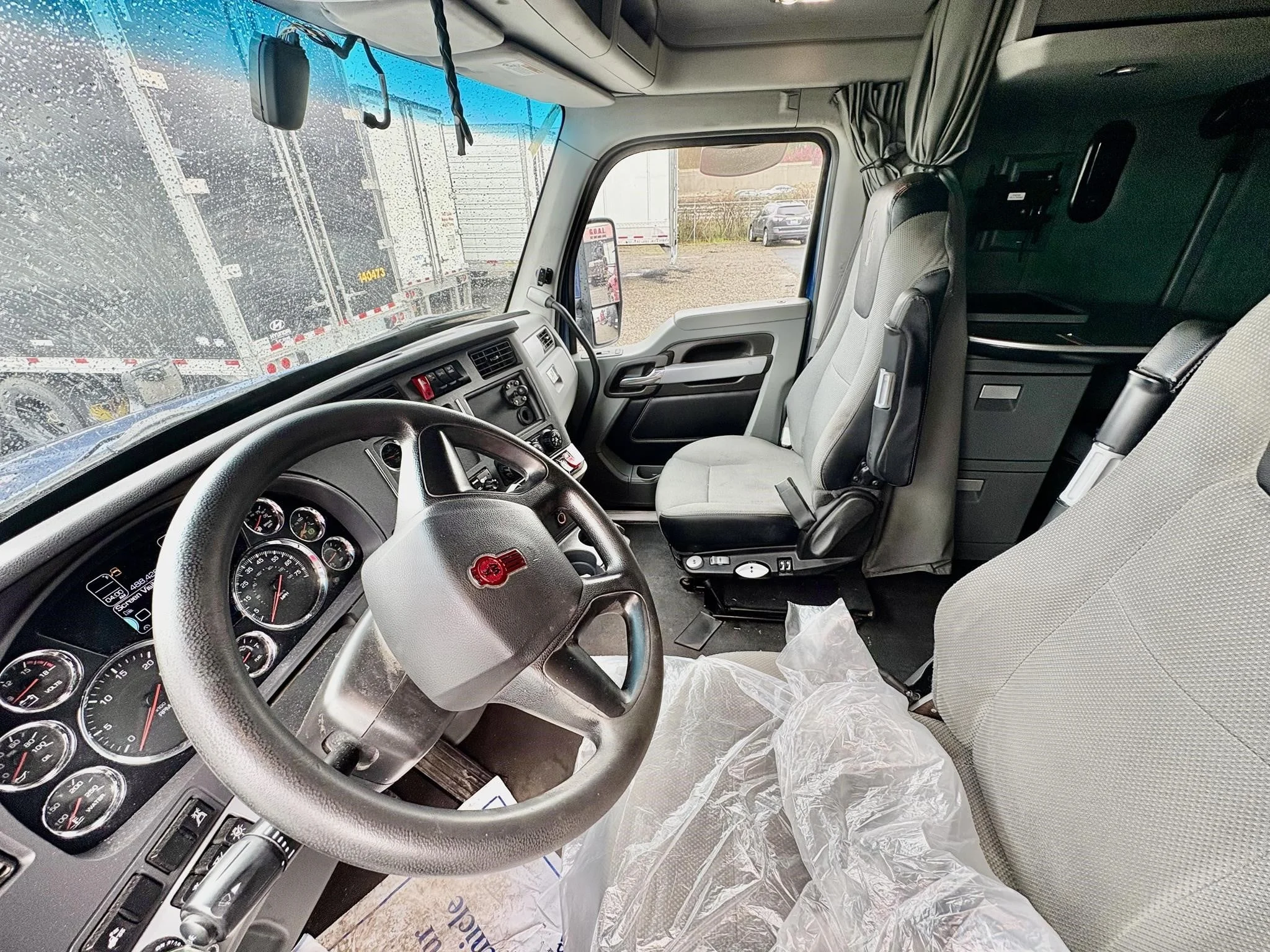 2022 Kenworth T680 - image 5