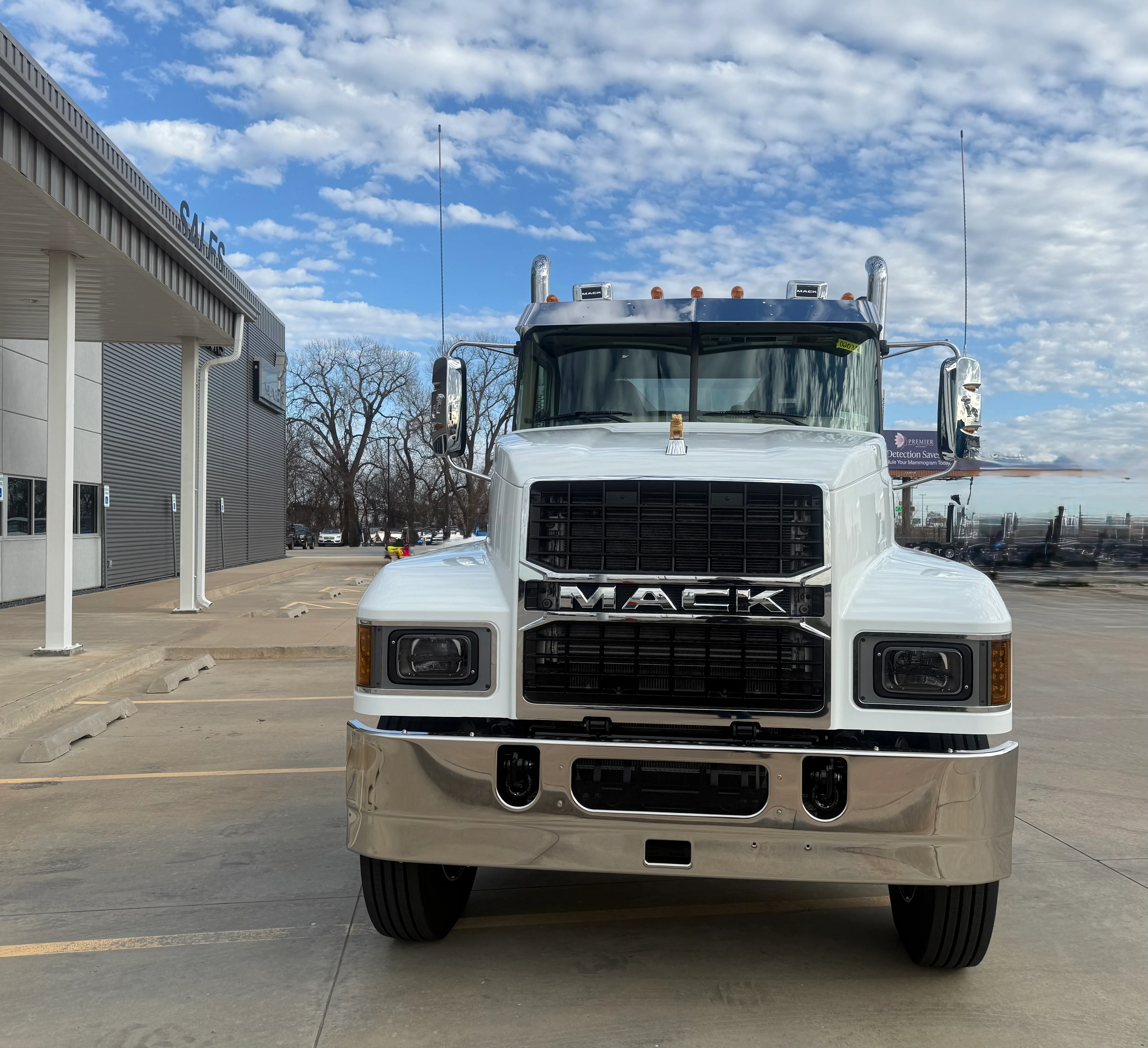 2026 Mack Pinnacle in Oklahoma City, OK
