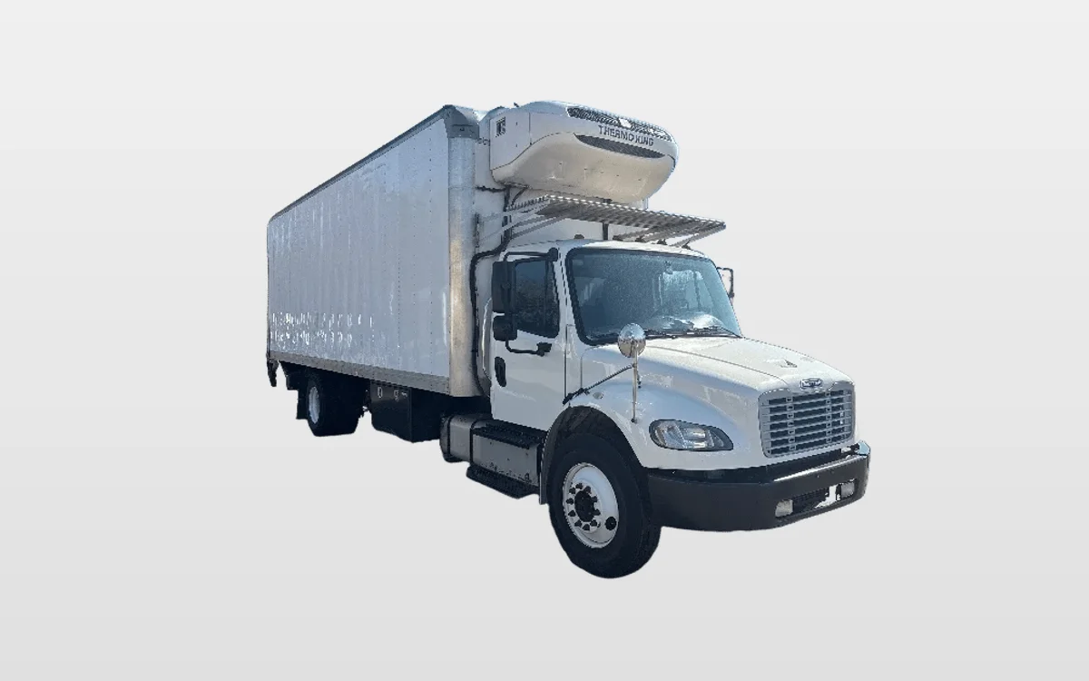 2017 Freightliner M2 106 - image 1