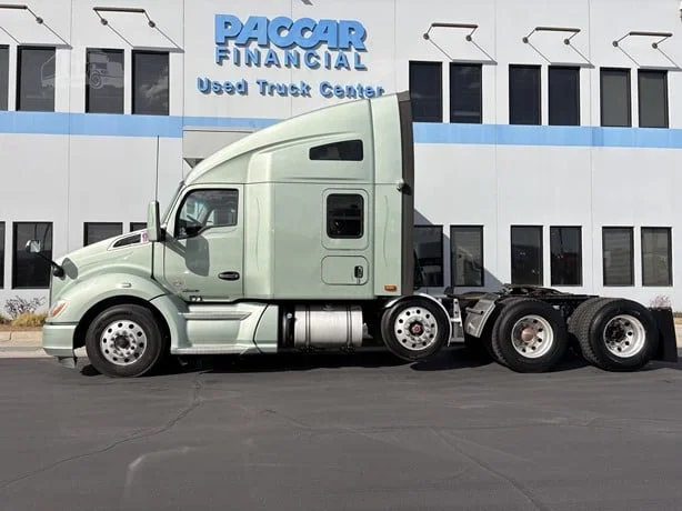 2021 Kenworth T680 - image 6