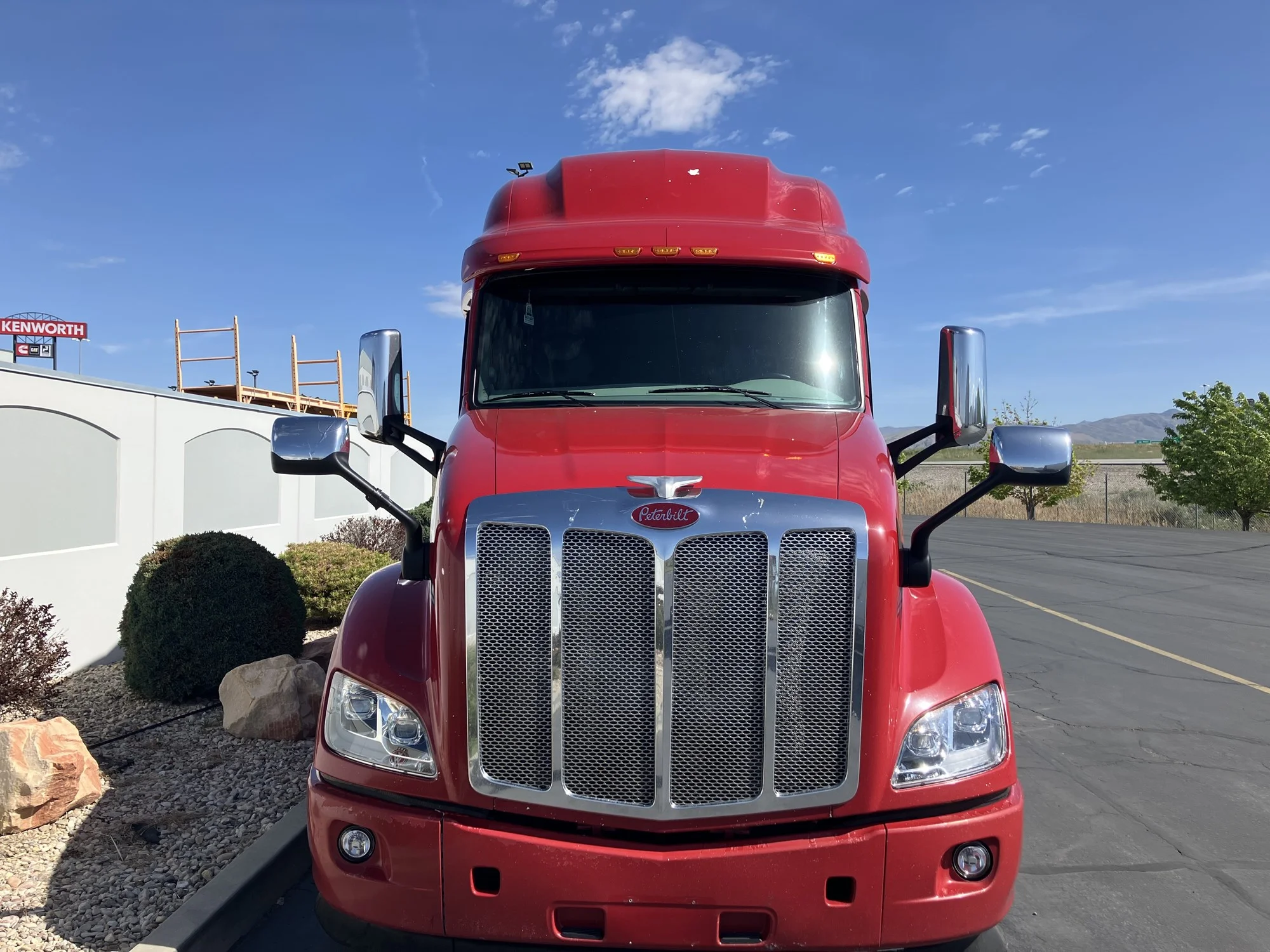 2020 Peterbilt 579 in Salt Lake, UT — photo 3