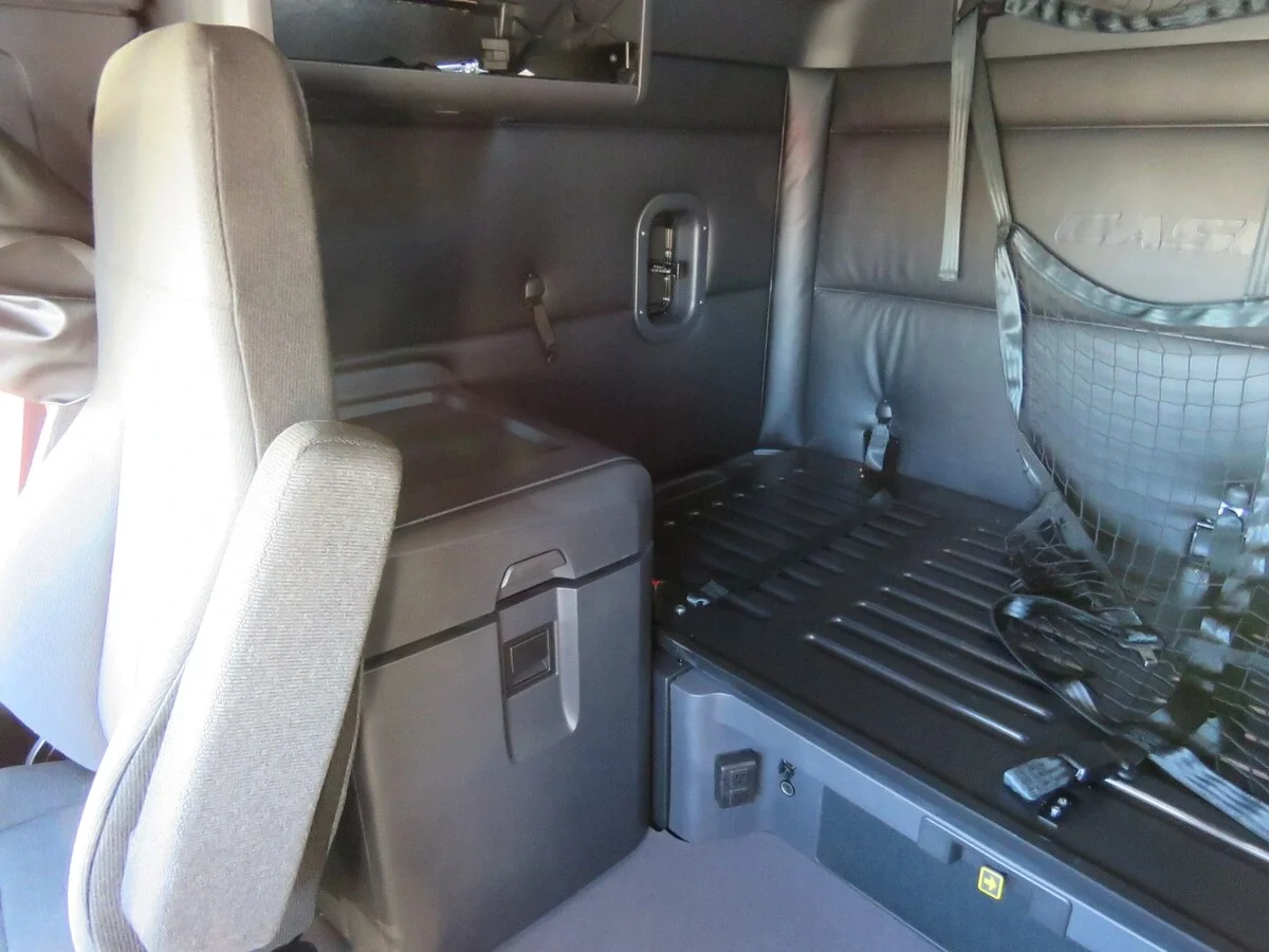 2026 Freightliner Cascadia - image 17