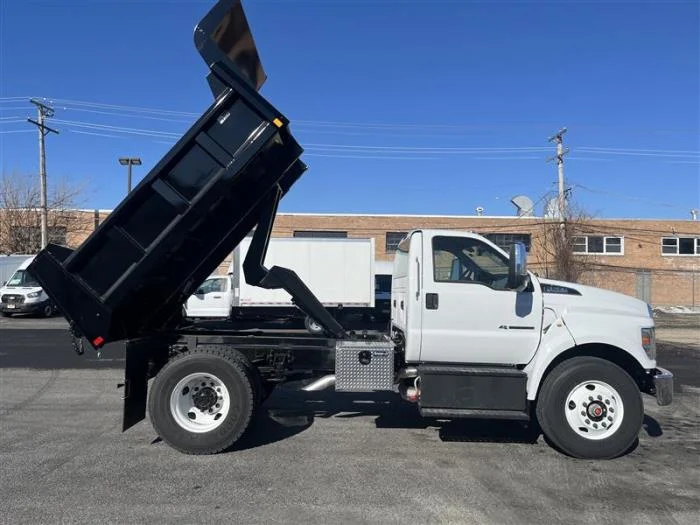2026 Ford F-750 in Chicago, IL — photo 12