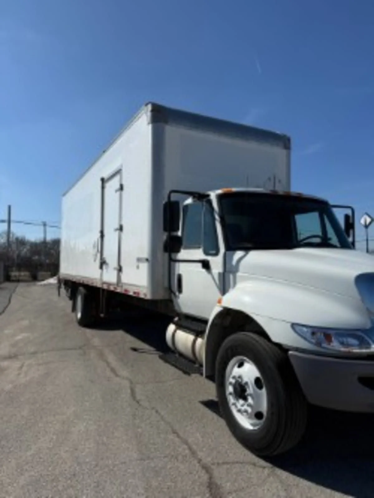 2019 International 4300 - image 3