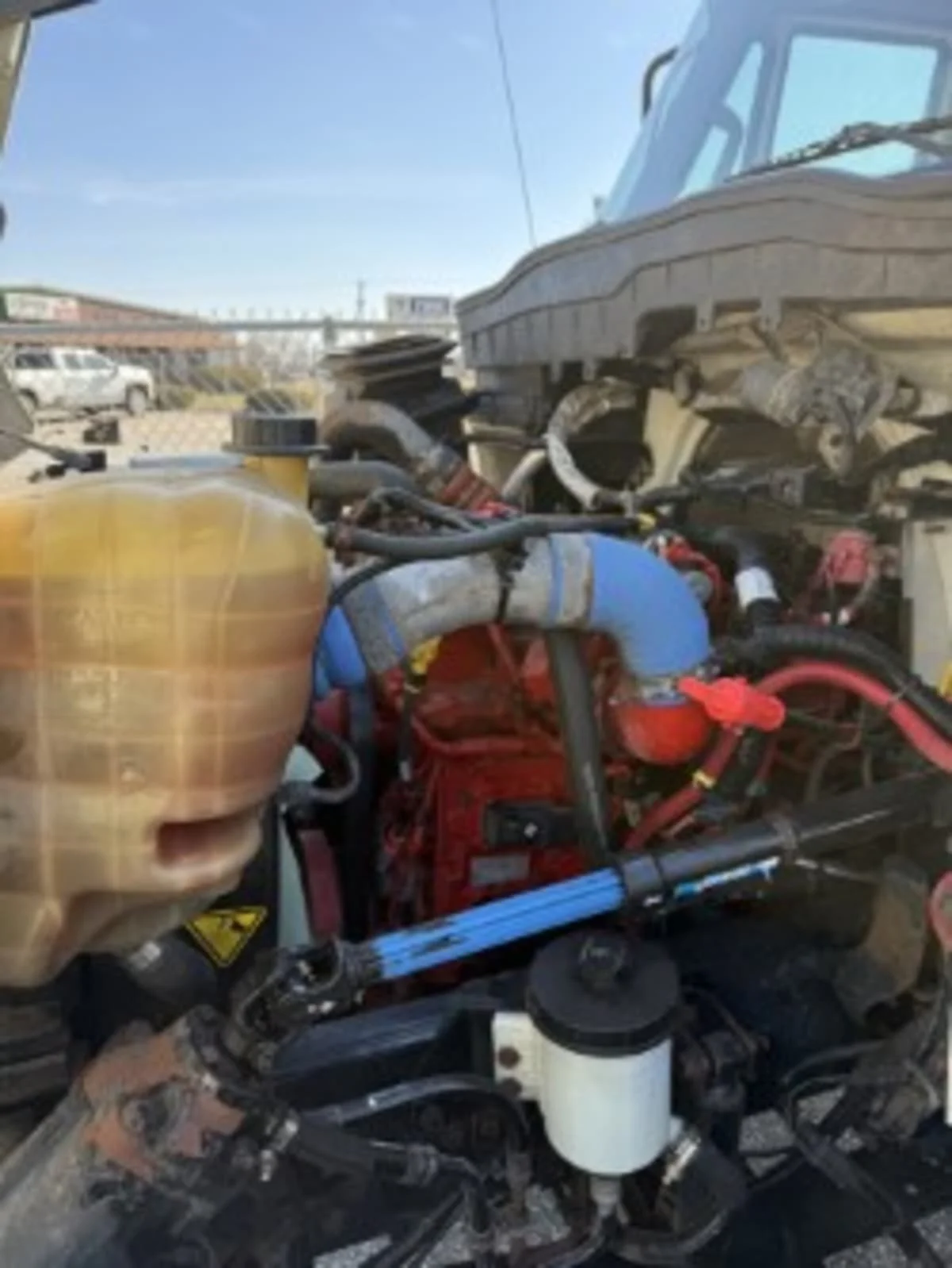 2019 International 4300 - image 9