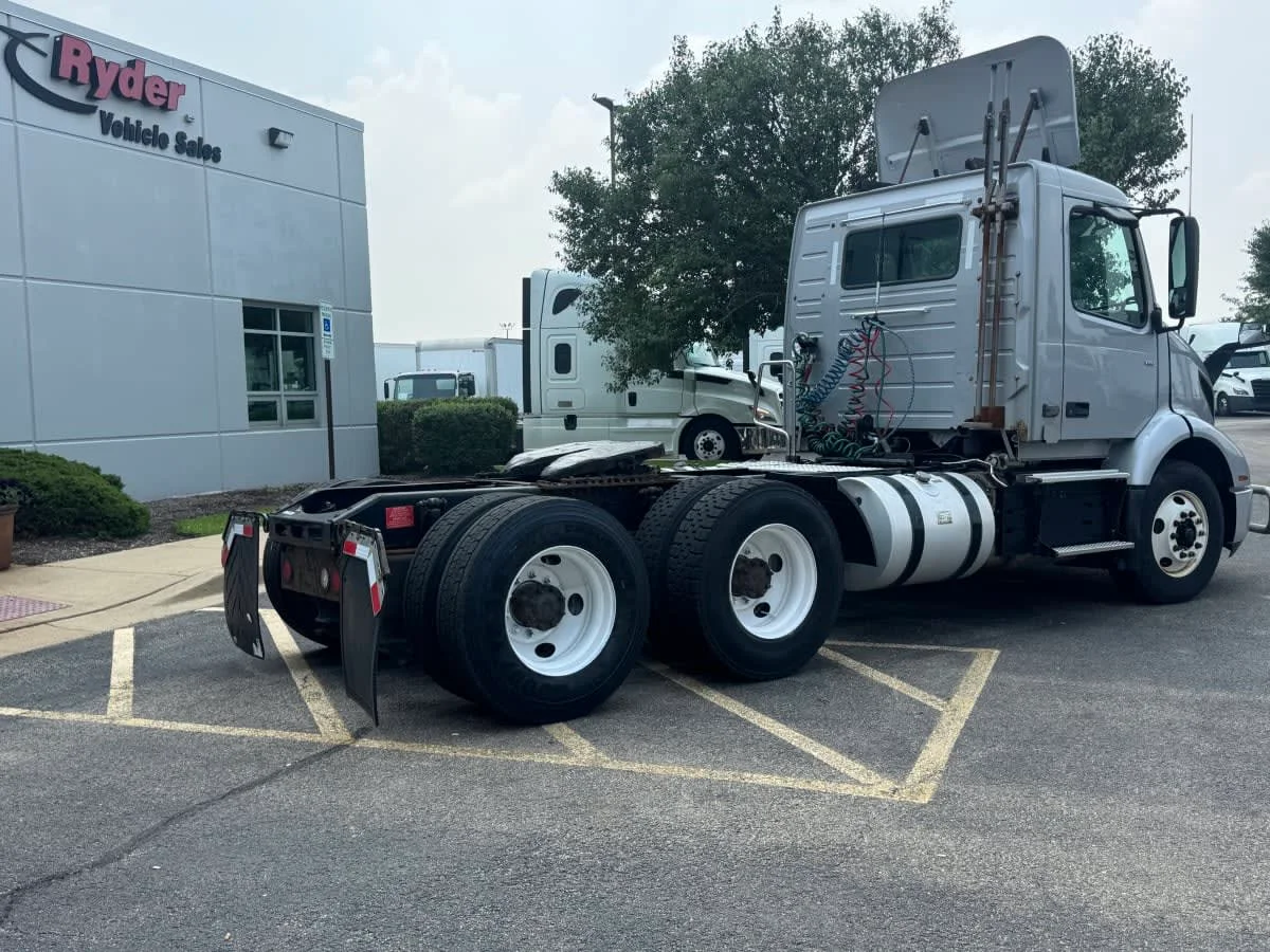 2019 Volvo in Bolingbrook, IL — photo 4