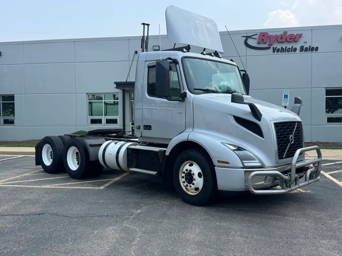 2019 Volvo in Bolingbrook, IL — photo 3