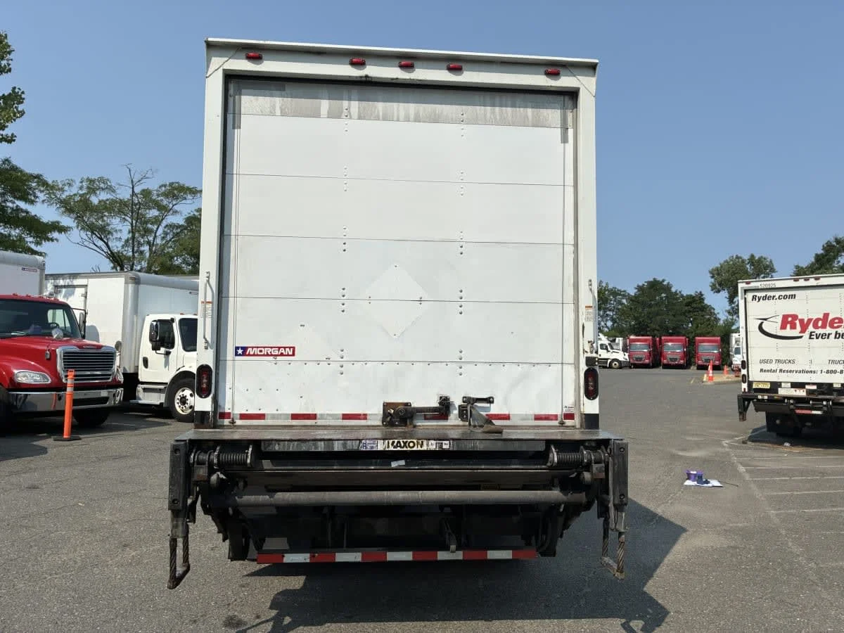 2020 Isuzu FTR in Newark, NJ — photo 5
