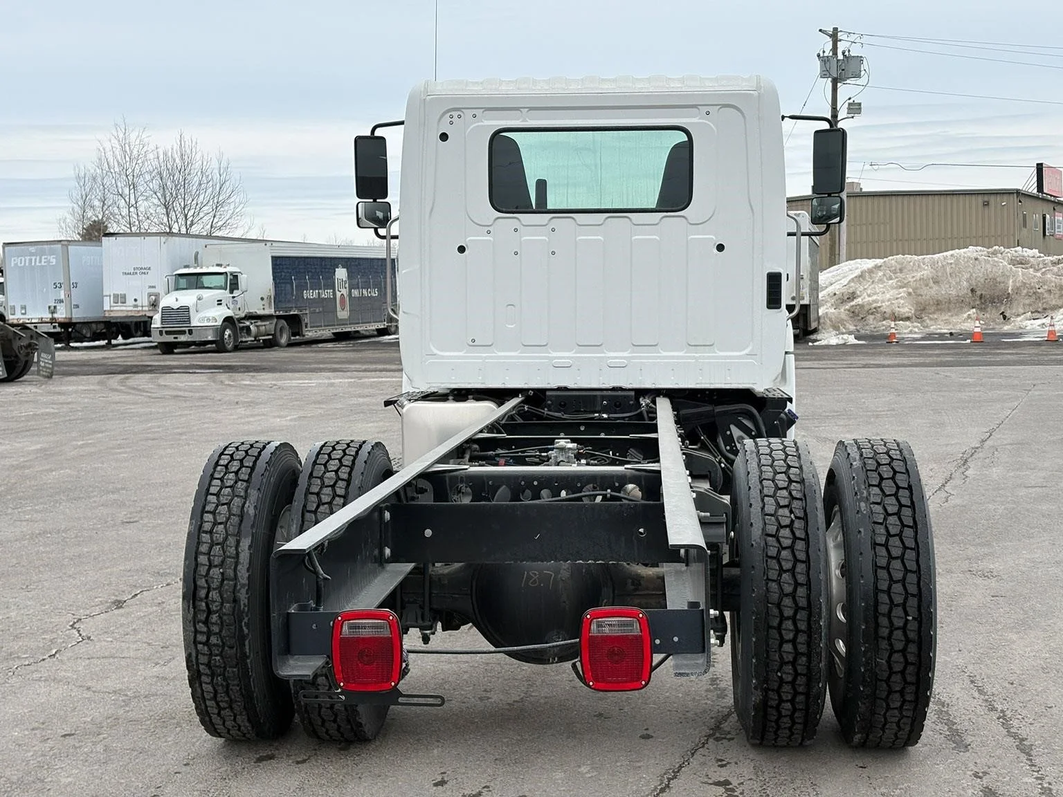 2026 Hino L7 in Hermon, ME — photo 4