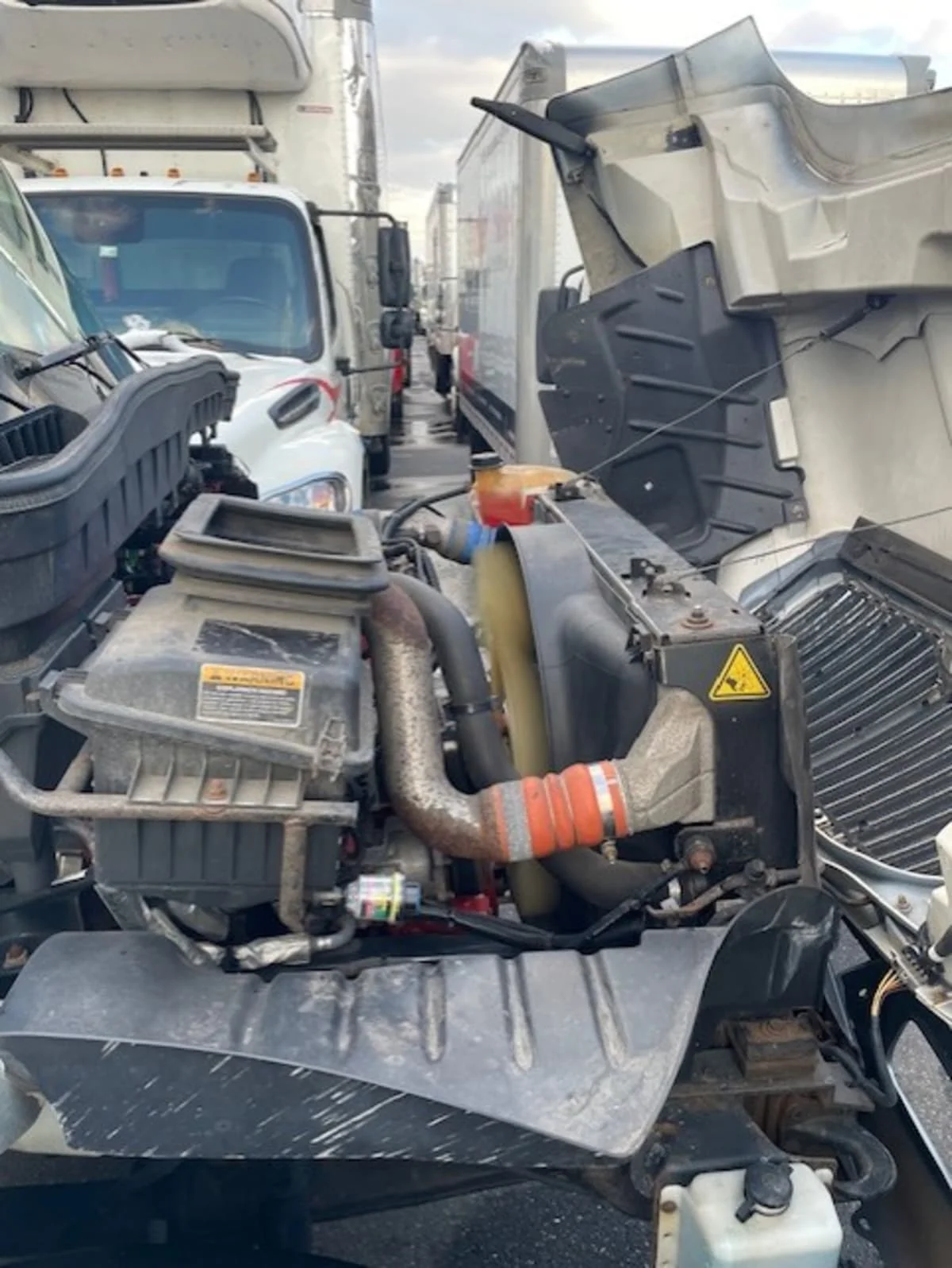 2019 International 4300 in Farmingdale, NY — photo 15