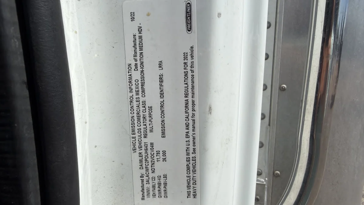 2023 Freightliner M2 106 in Phoenix, AZ — photo 16